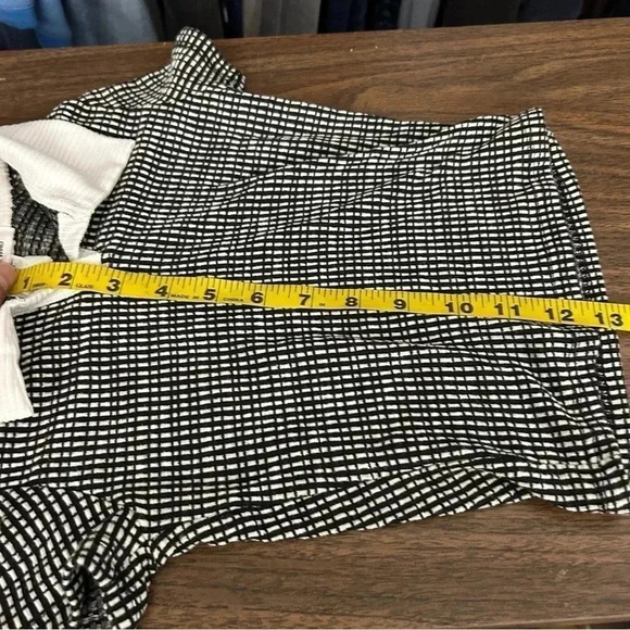 Caution to the wind girl top 7(XS) - Picture 7 of 7